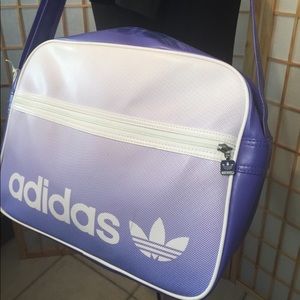 Adidas Vintage Airliner